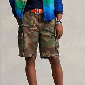 Classic Fit Camo Cargo Short (7)